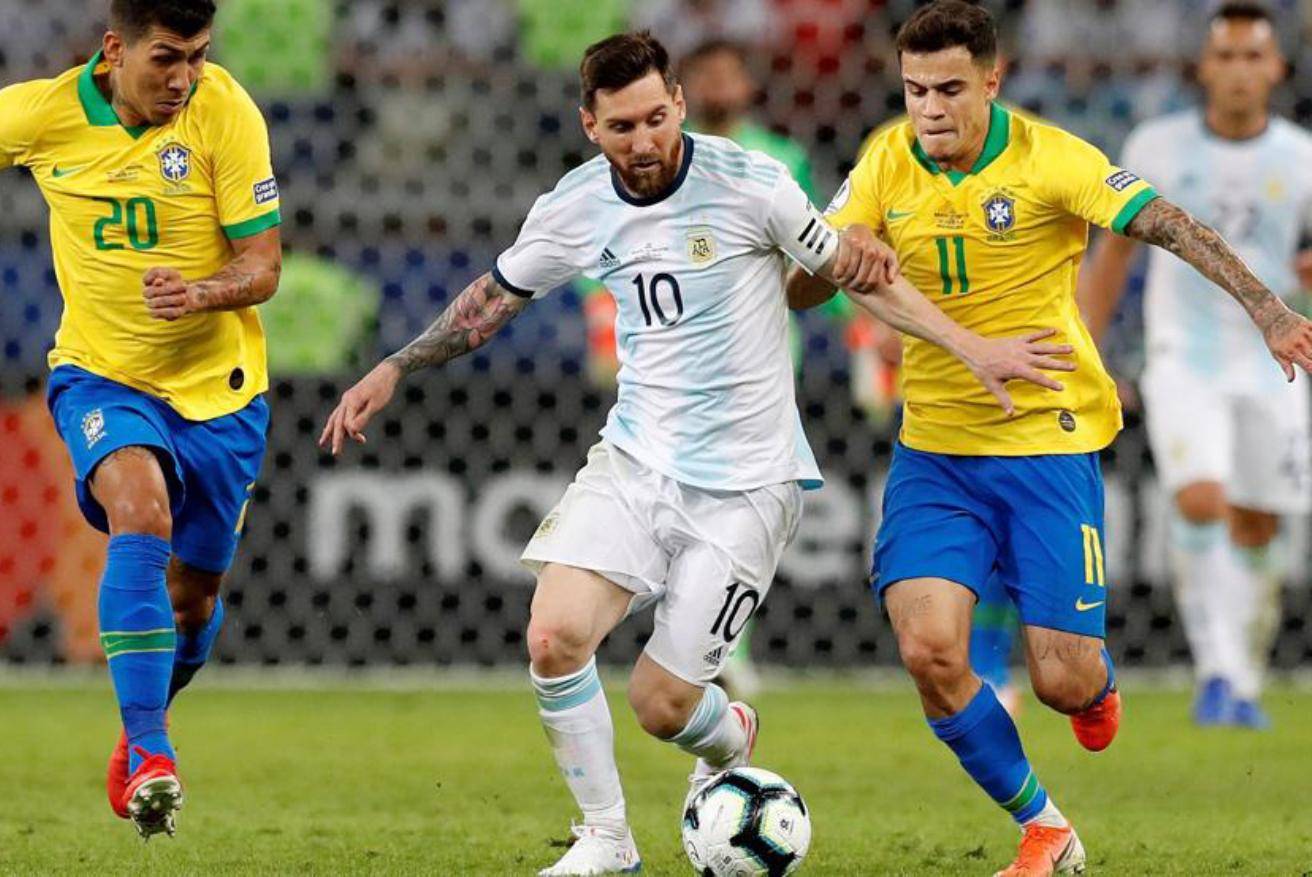 积极逼抢 积极逼抢