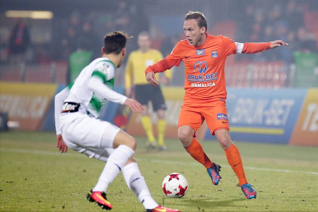 仅体现了足 仅体现了足