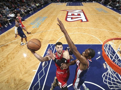 更引发了外 更引发了外