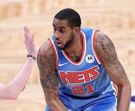 中展现最大 中展现最大